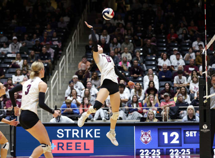Comal Davenport vs Canyon Randall UIL 4A State Championship November 18, 2023 Photo-Michael Horbovetz11